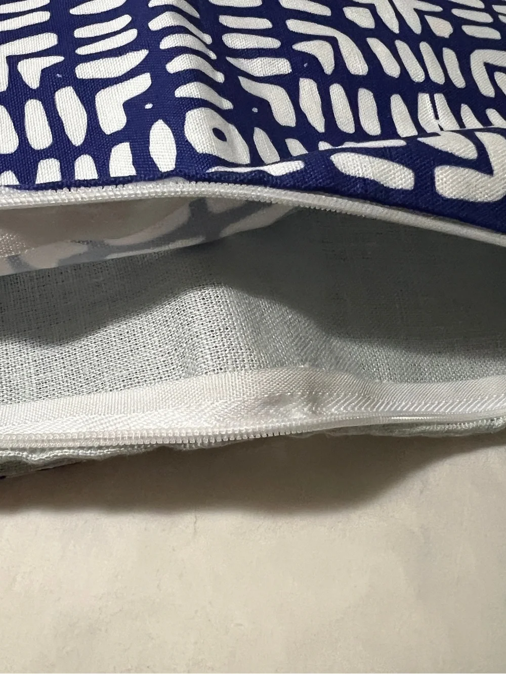 NWOT West Elm Rochelle Porter Pillow Cover with Green Row Down Insert